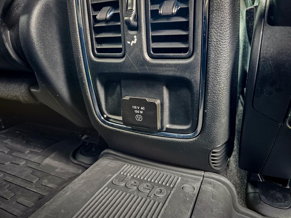 Vehicle image 44 of 45