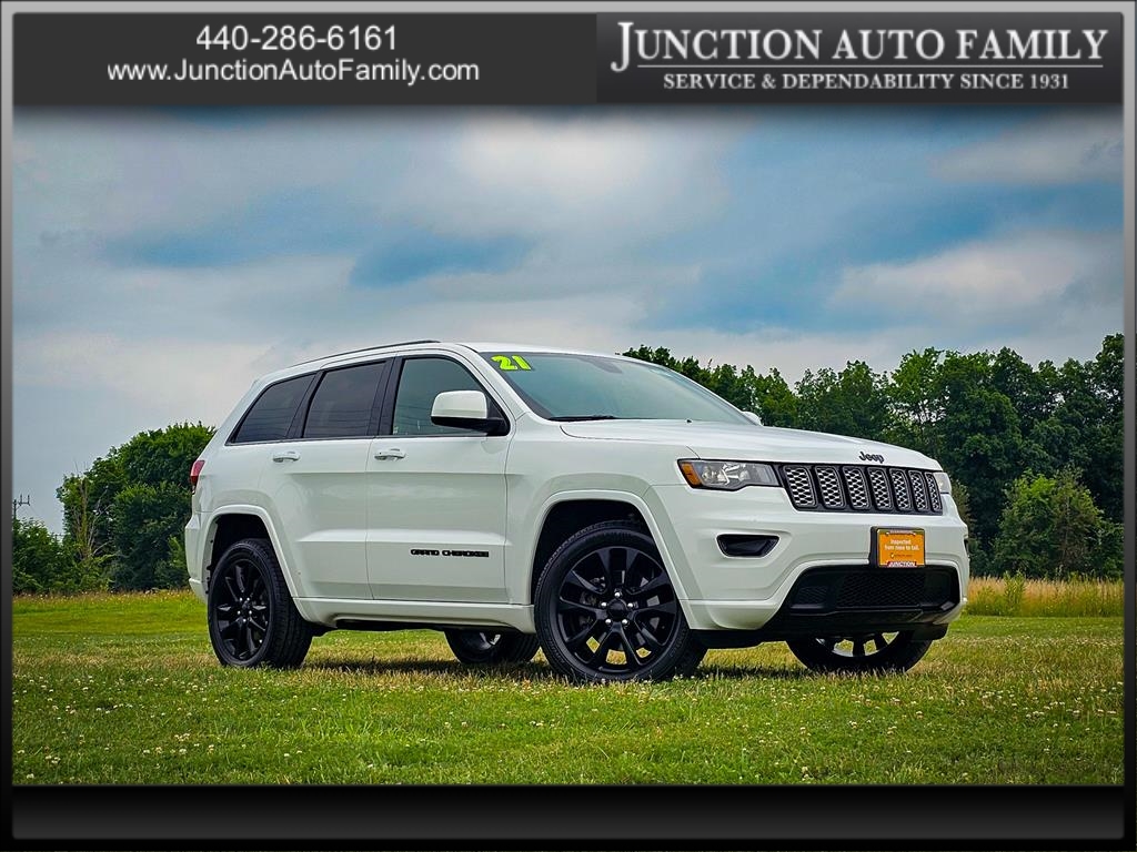 Vehicle image 4 of 45