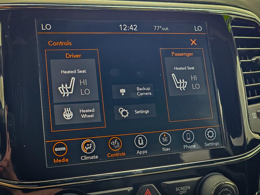 Vehicle image 24 of 45