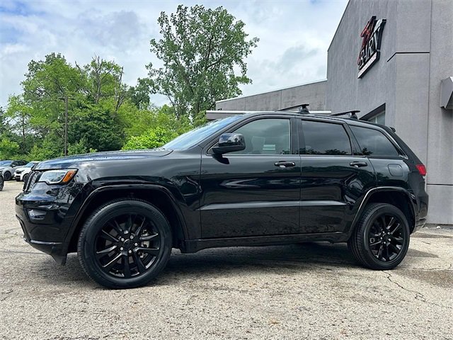 Vehicle image 1 of 25