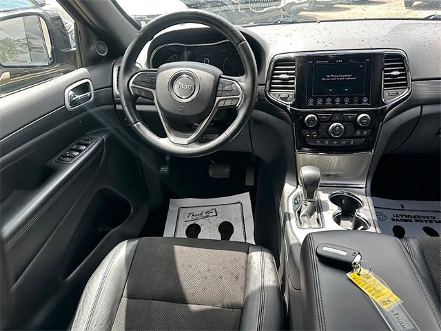 Vehicle image 12 of 25