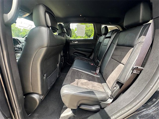 Vehicle image 11 of 25