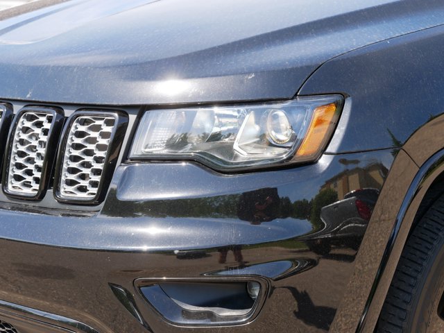 Vehicle image 16 of 38