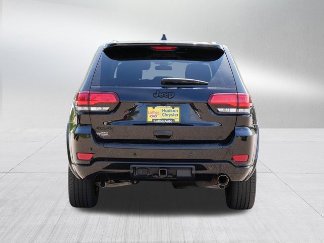 Vehicle image 6 of 38