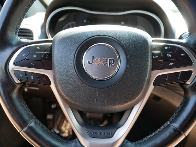 Vehicle image 25 of 38