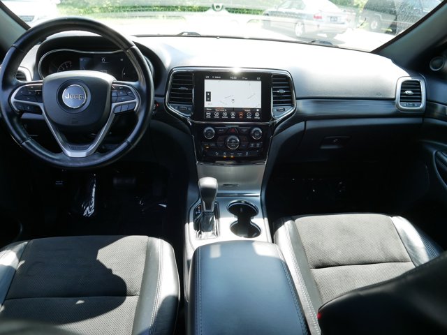 Vehicle image 10 of 38