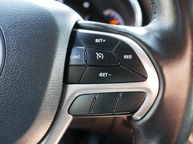 Vehicle image 29 of 38