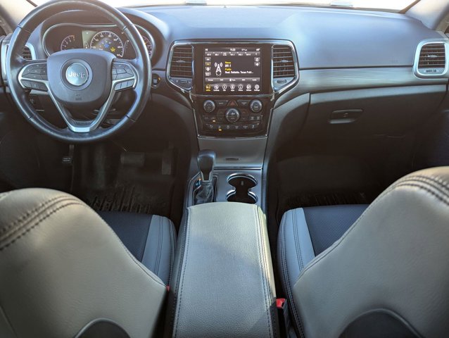 Vehicle image 15 of 31