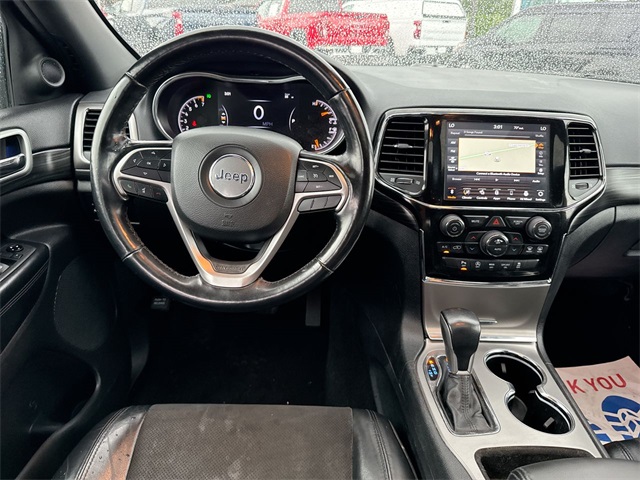 Vehicle image 14 of 26
