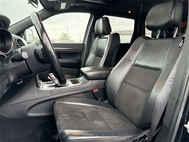 Vehicle image 11 of 26