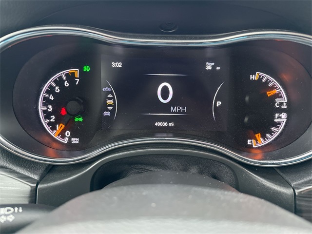 Vehicle image 15 of 26