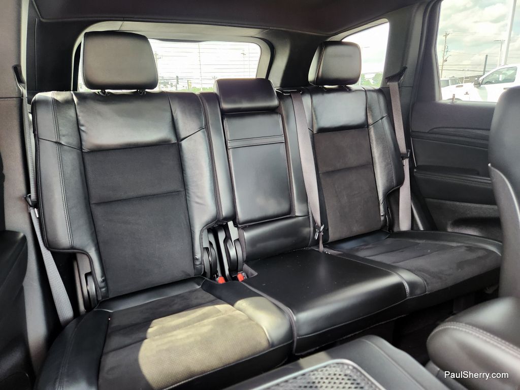 Vehicle image 12 of 44