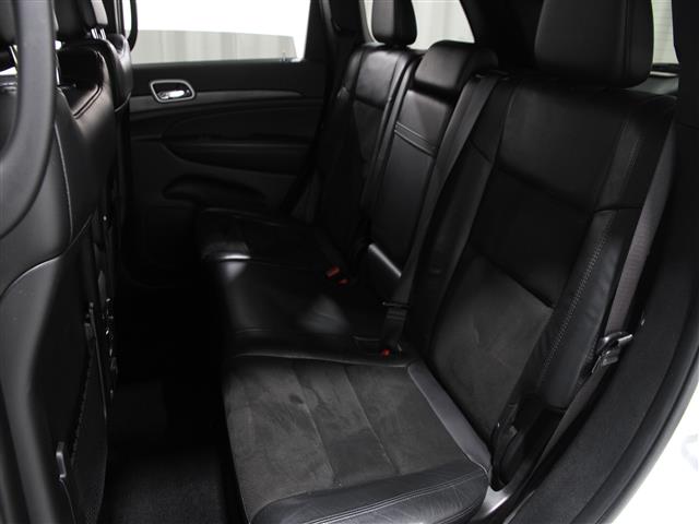 Vehicle image 22 of 25