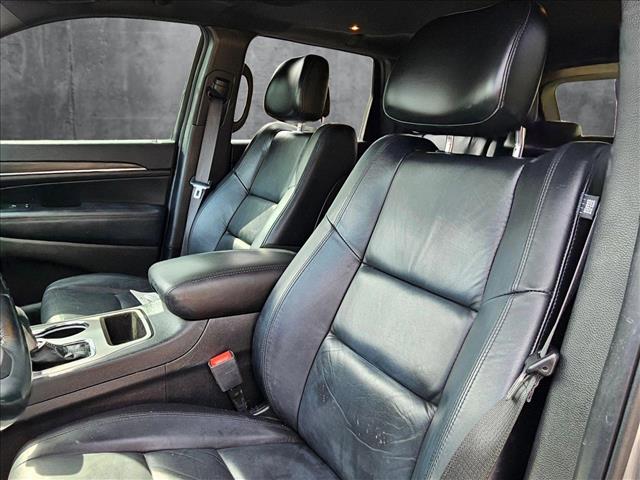 Vehicle image 10 of 20