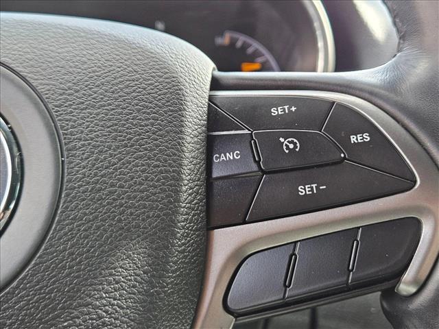 Vehicle image 19 of 20