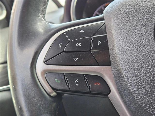 Vehicle image 18 of 20