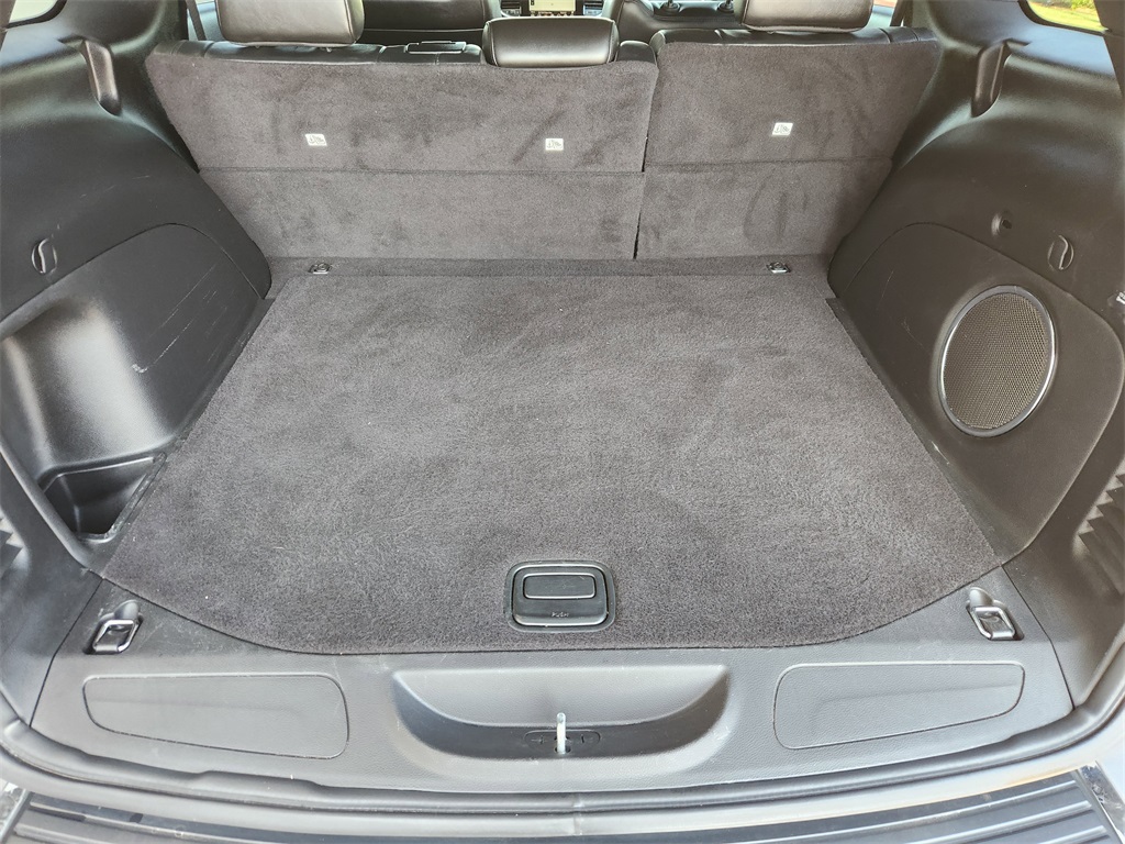 Vehicle image 33 of 33