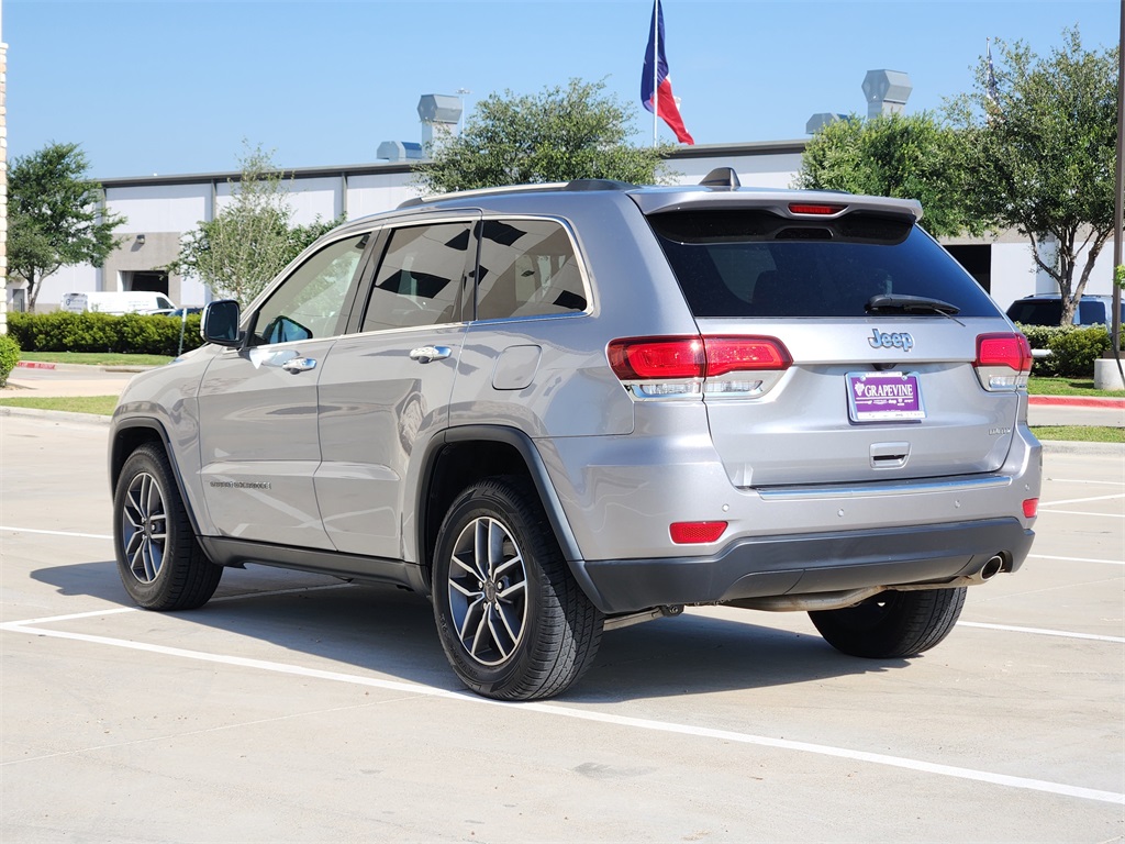 Vehicle image 6 of 33