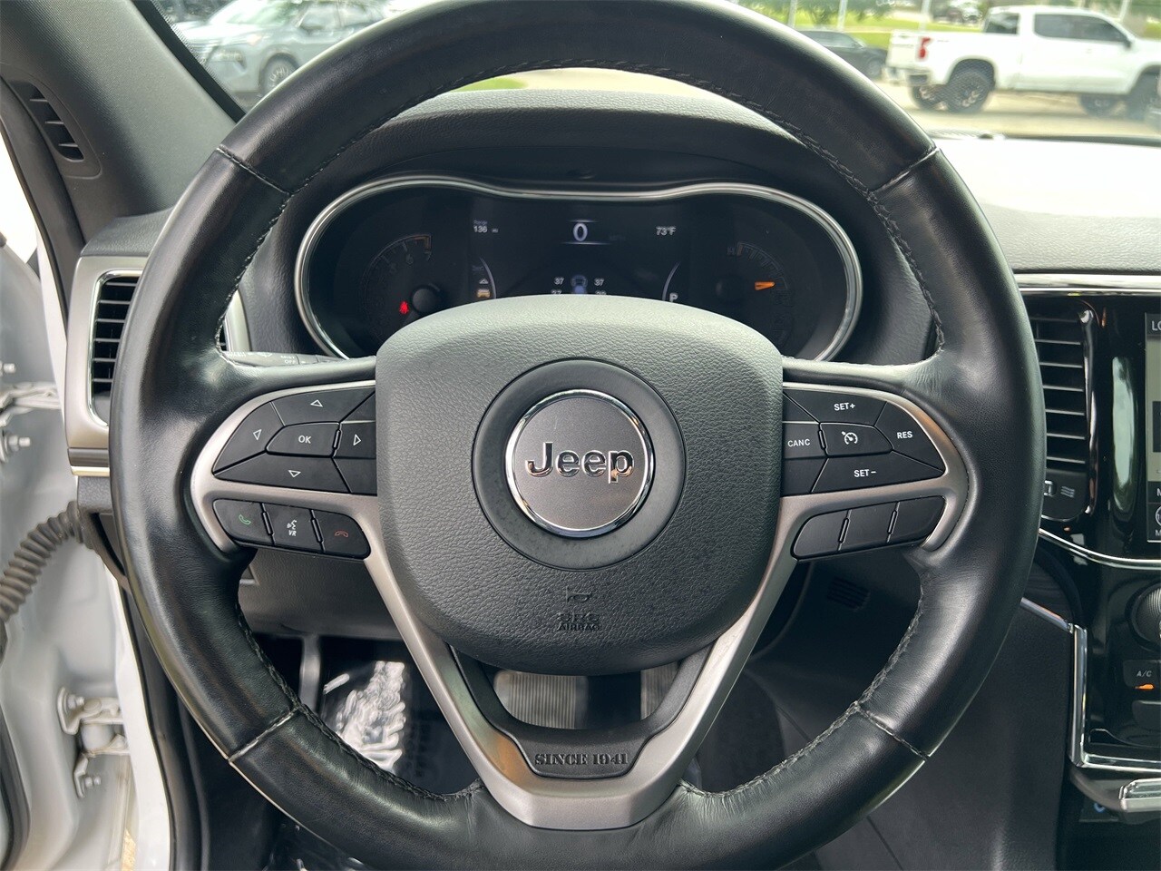 Vehicle image 10 of 26