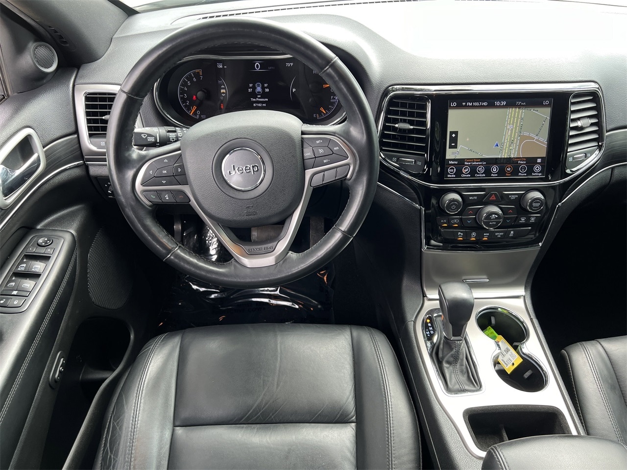 Vehicle image 9 of 26