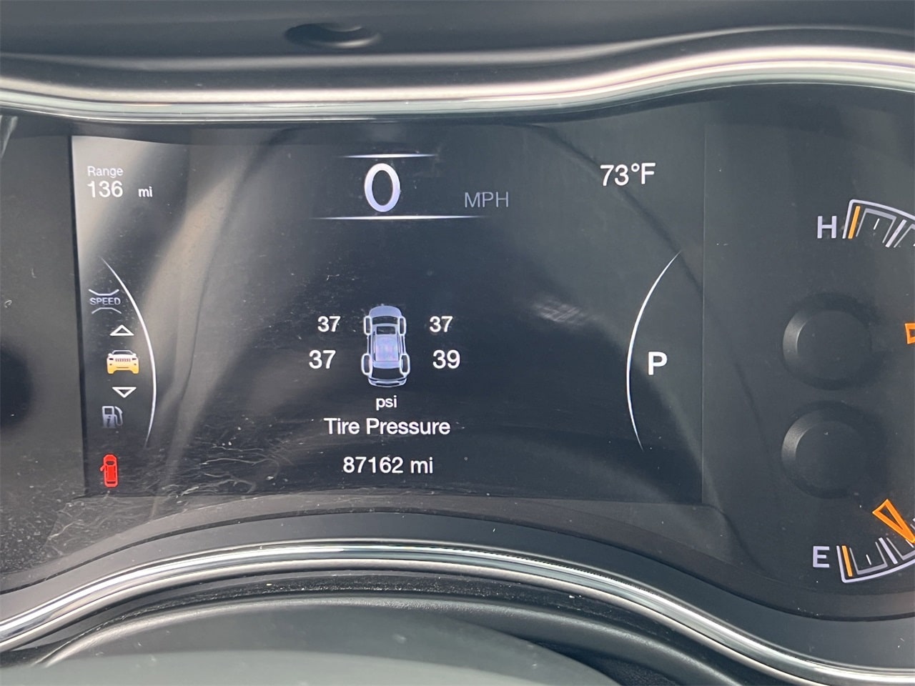 Vehicle image 13 of 26