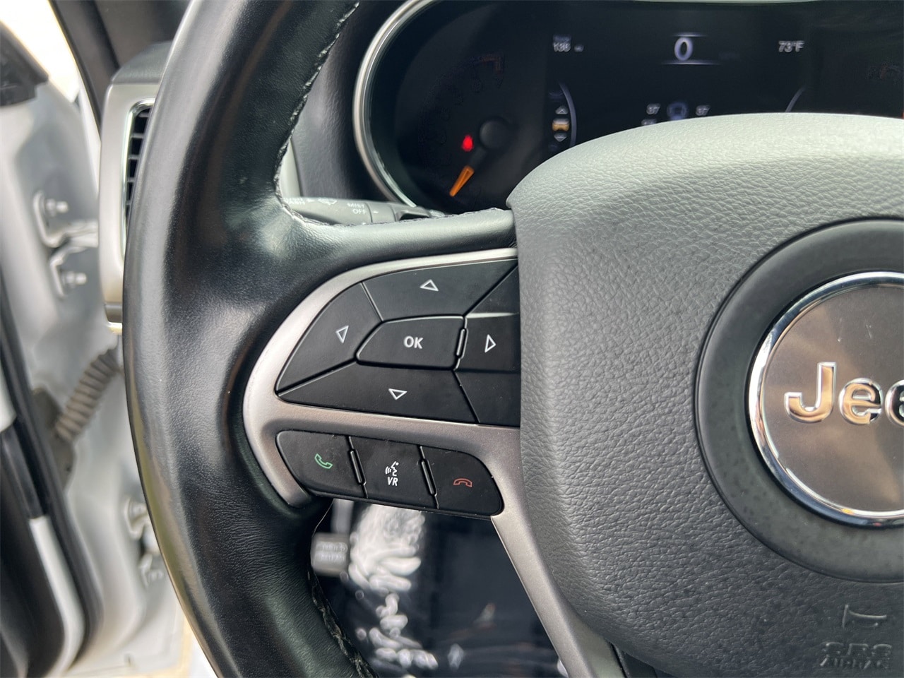 Vehicle image 11 of 26
