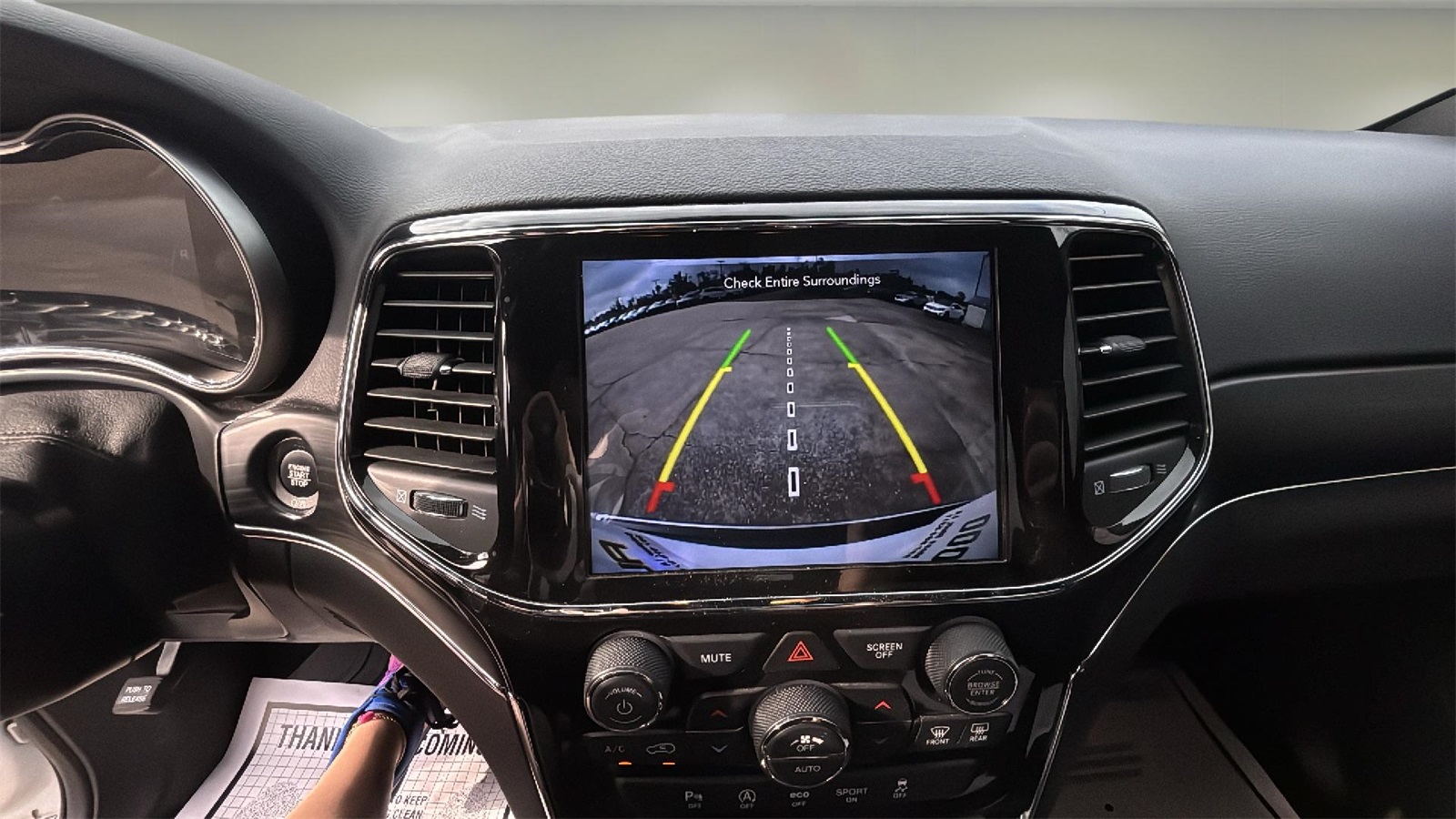 Vehicle image 21 of 22
