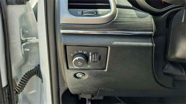 Vehicle image 32 of 32