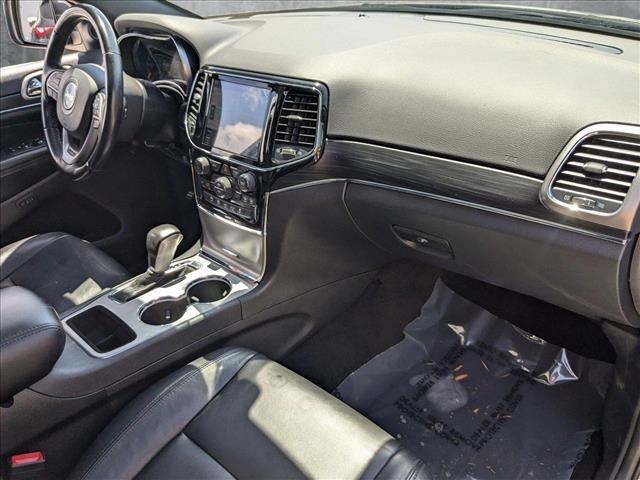 Vehicle image 23 of 26