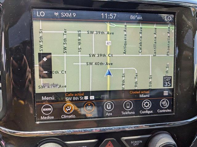 Vehicle image 14 of 26