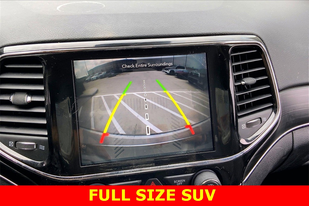 Vehicle image 15 of 24