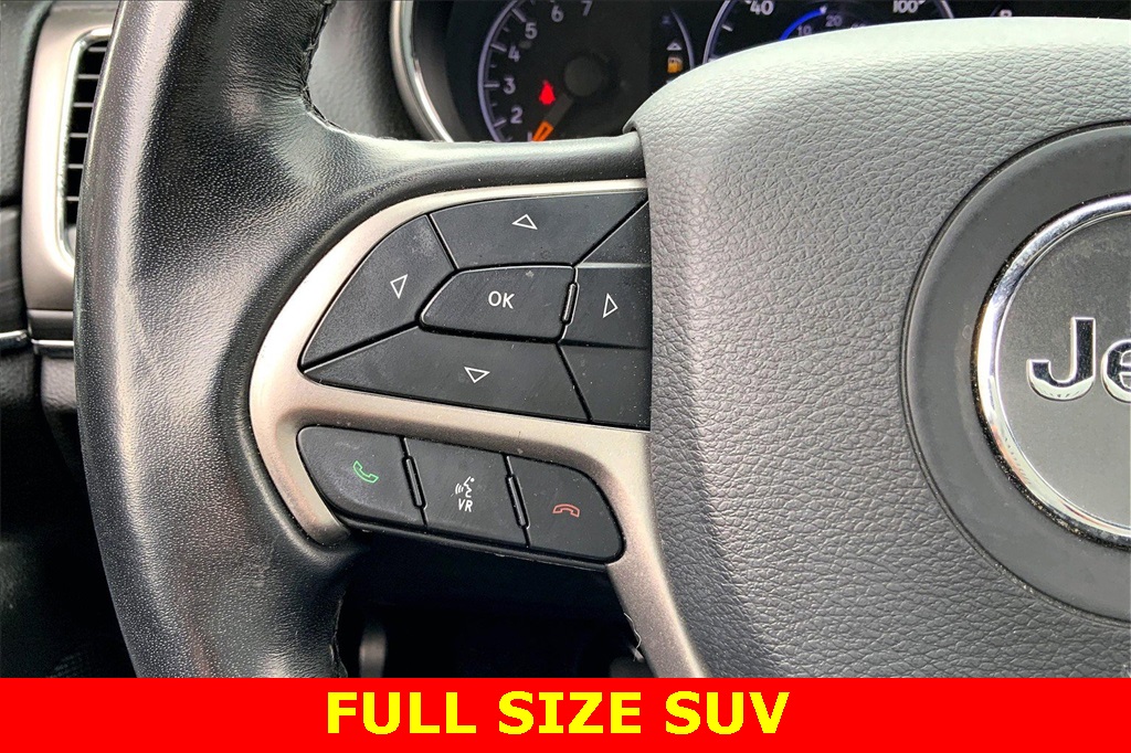 Vehicle image 22 of 24