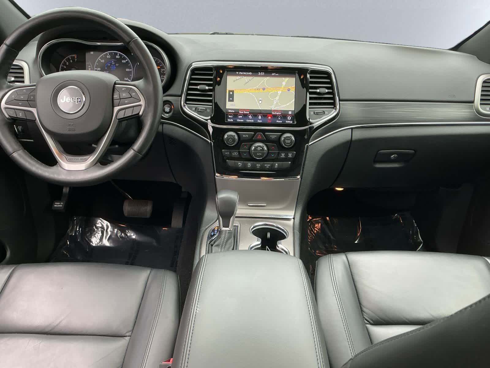 Vehicle image 15 of 20