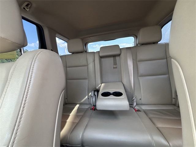 Vehicle image 26 of 27