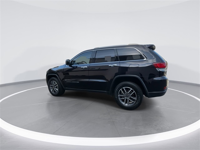 Vehicle image 8 of 27