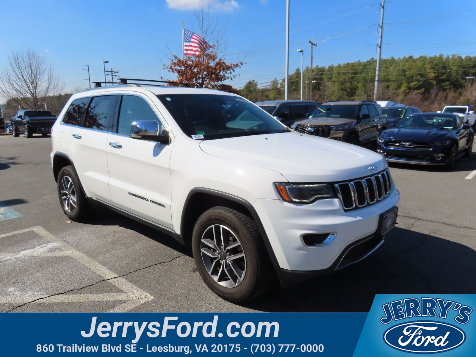 2021 Jeep Grand Cherokee Limited Image 2 of 36