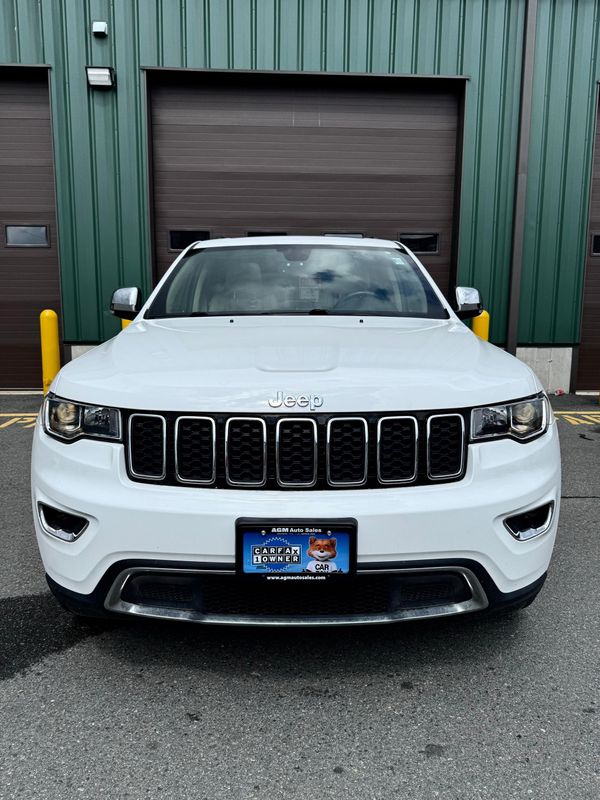 Vehicle image 2 of 13