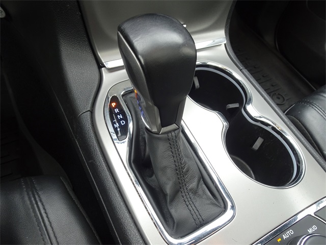 Vehicle image 20 of 28