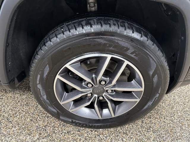 Vehicle image 28 of 28