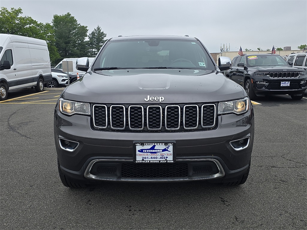 Vehicle image 2 of 30