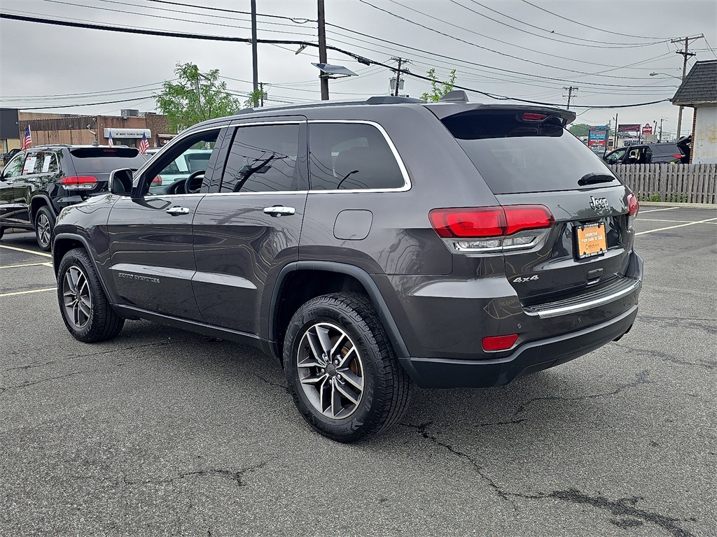 Vehicle image 6 of 30