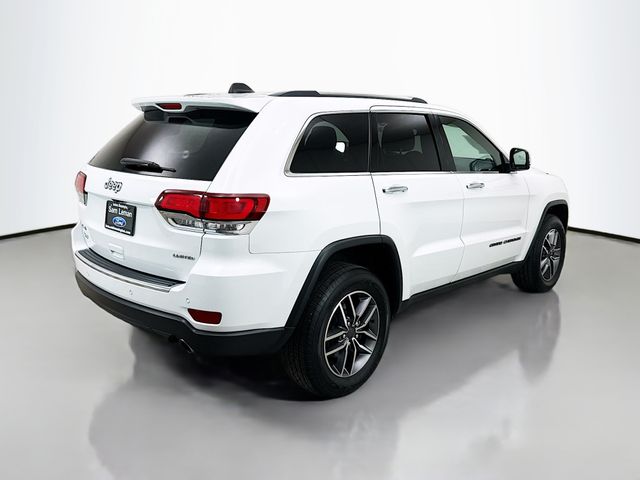 Vehicle image 5 of 32