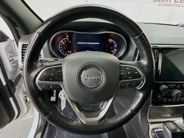 Vehicle image 11 of 32
