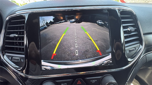 Vehicle image 24 of 29