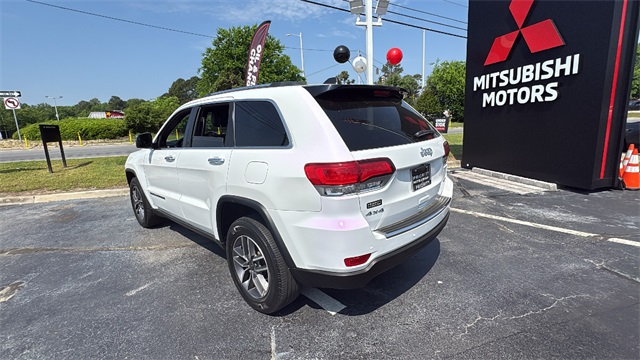 Vehicle image 6 of 29