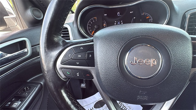 Vehicle image 16 of 29