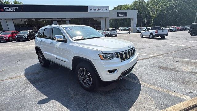Vehicle image 3 of 29