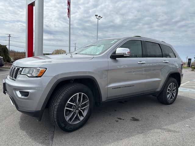 Vehicle image 1 of 29