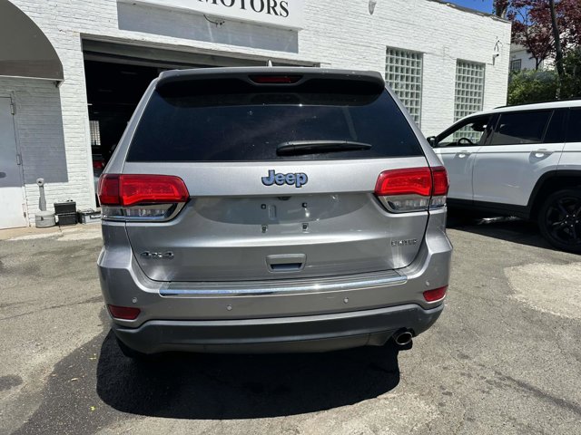 Vehicle image 6 of 36