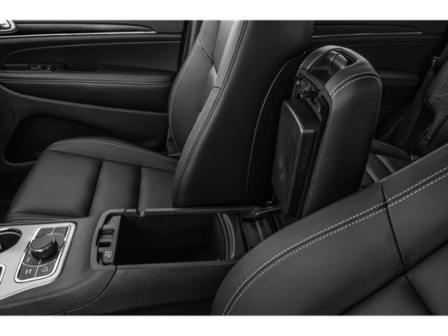 Vehicle image 42 of 44